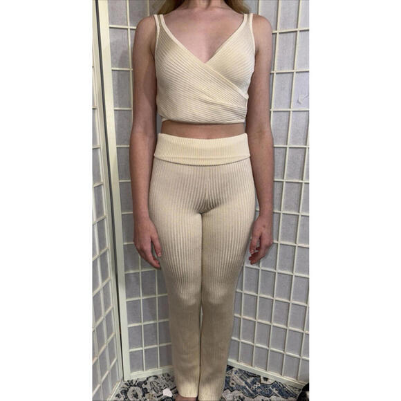Significant Other Cream Ribbed City Chic Minimalist Classy 2 Piece Set Small - Picture 1 of 15